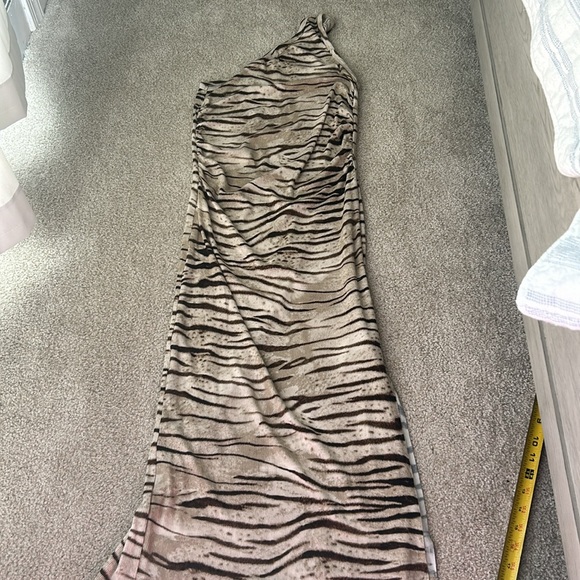 New LNA zebra dress - Picture 5 of 14